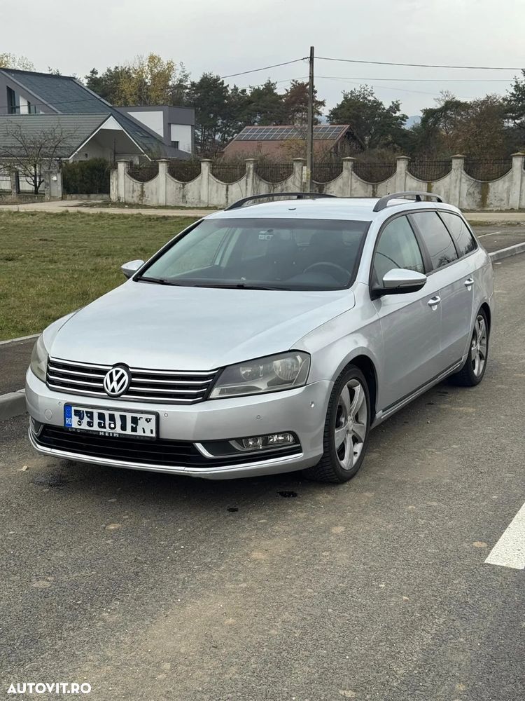 Volkswagen Passat Variant 2.0 TDI Blue TDI DSG Comfortline - 5