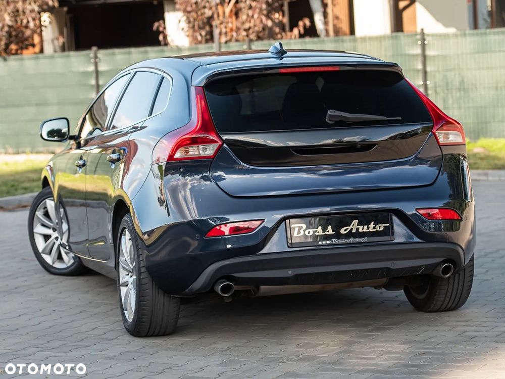 Volvo V40 D3 Geartronic Summum - 8