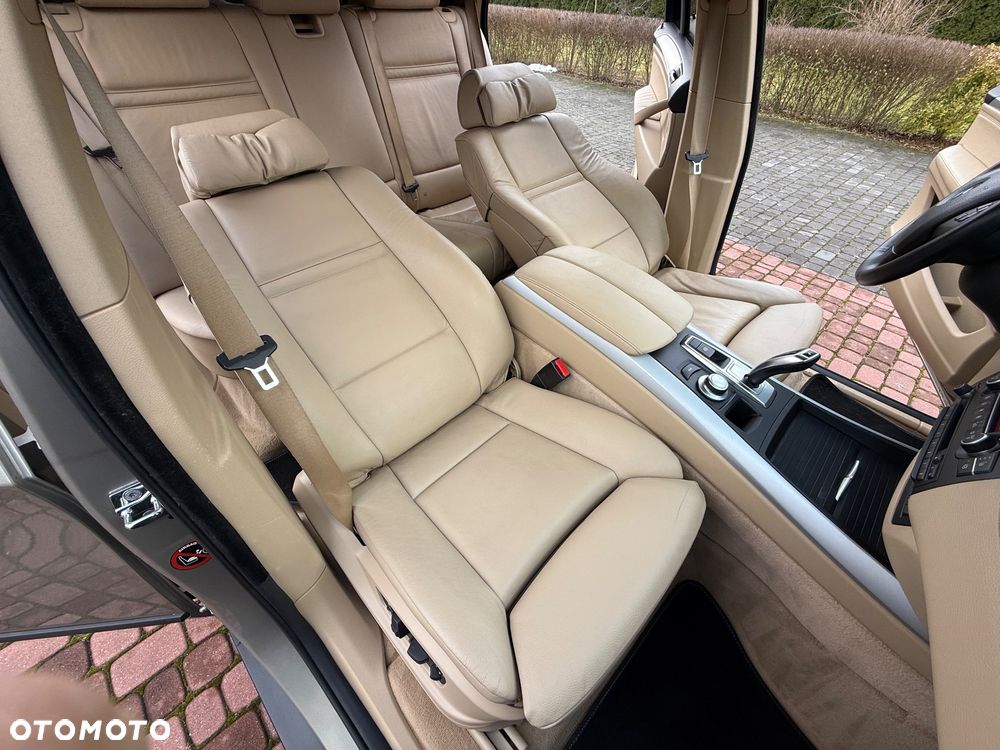 BMW X5 xDrive30d - 27