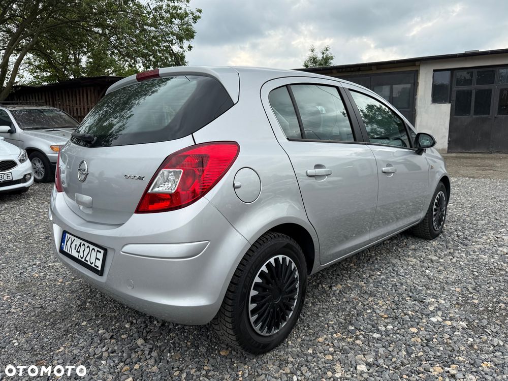 Opel Corsa - 6