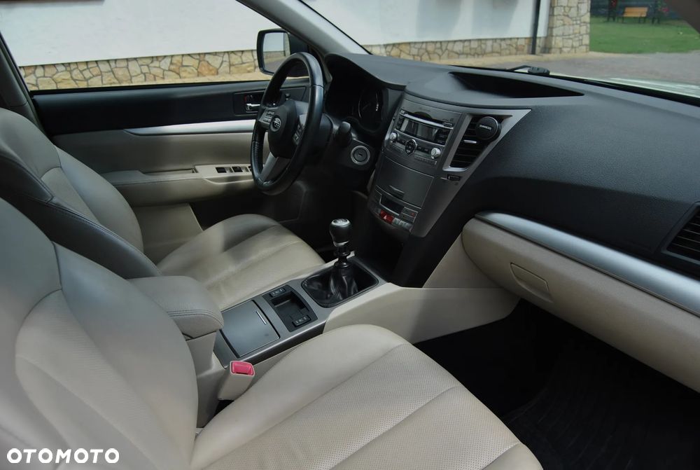 Subaru Legacy 2.0D Exclusive - 7