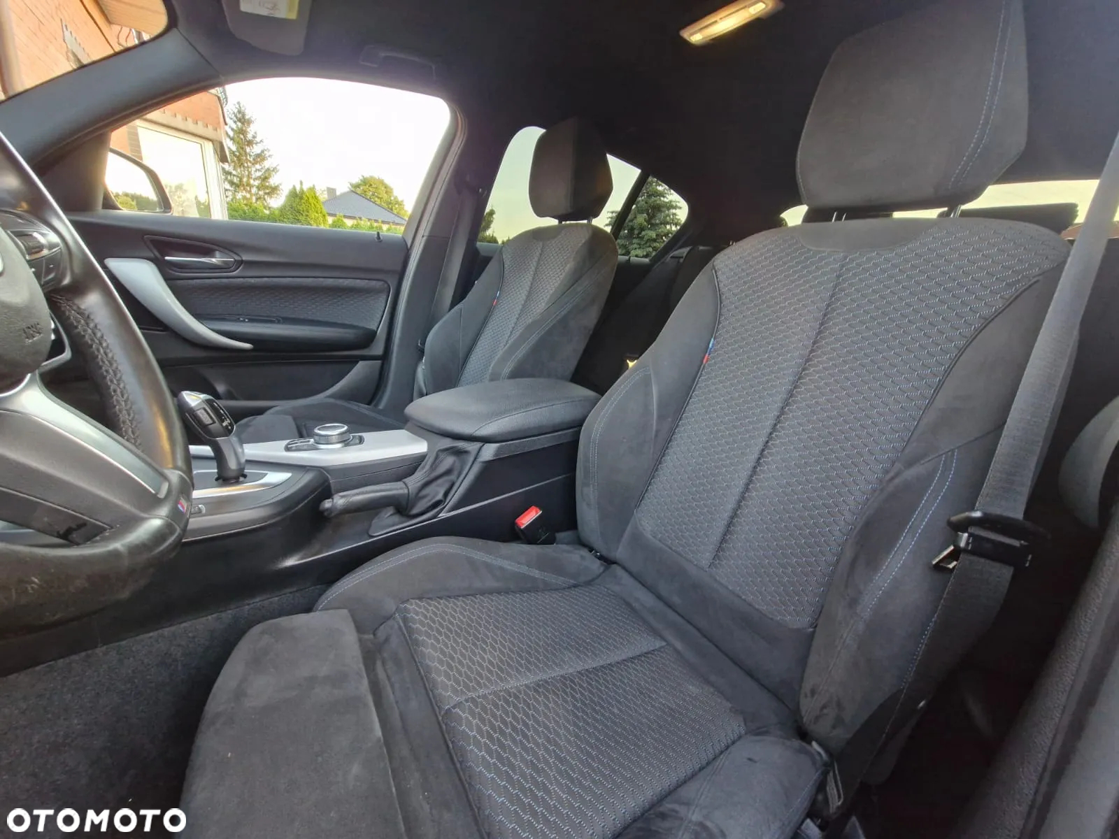 BMW Seria 1 118i - 4