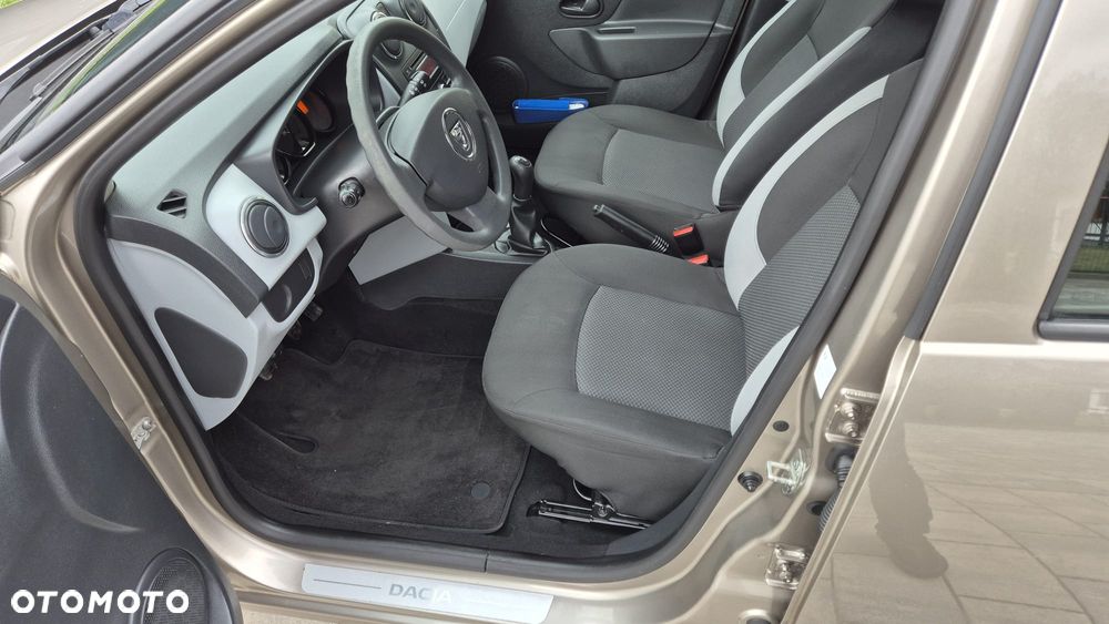 Dacia Sandero 1.2 16V 75 Celebration - 9