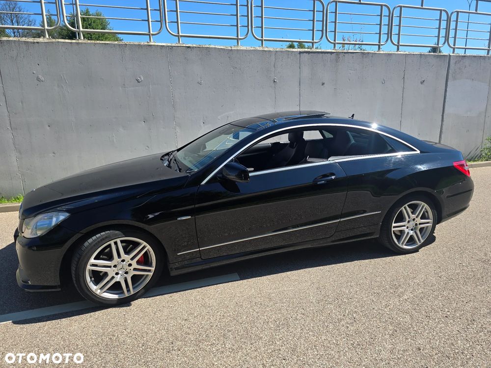 Mercedes-Benz Klasa E 220 CDI DPF BlueEFFICIENCY Automatik Elegance - 14