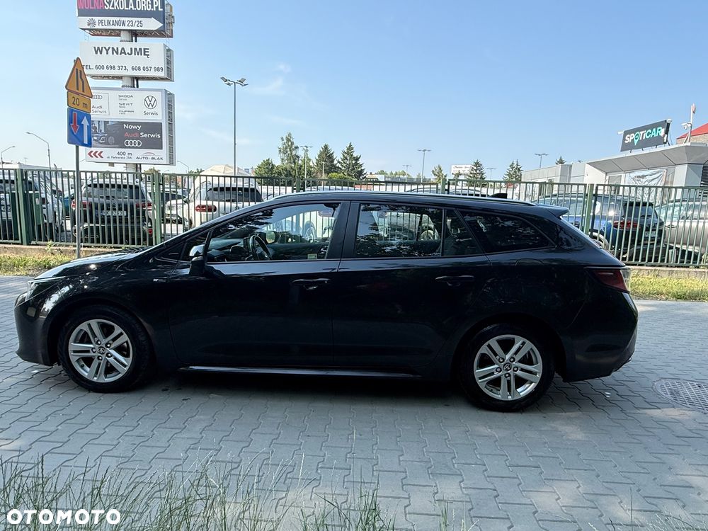 Toyota Corolla 1.8 Hybrid Comfort - 15