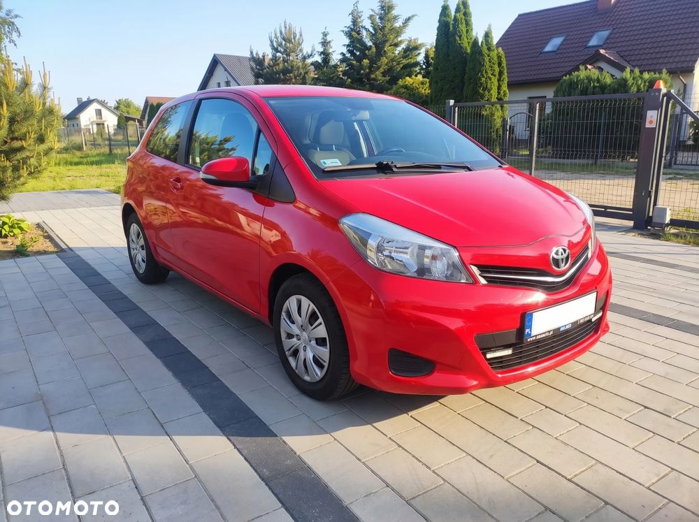 Toyota Yaris 1.0 Luna - 1