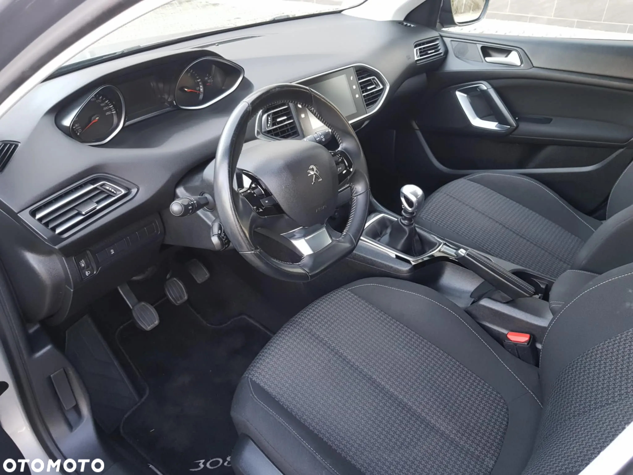 Peugeot 308 - 17