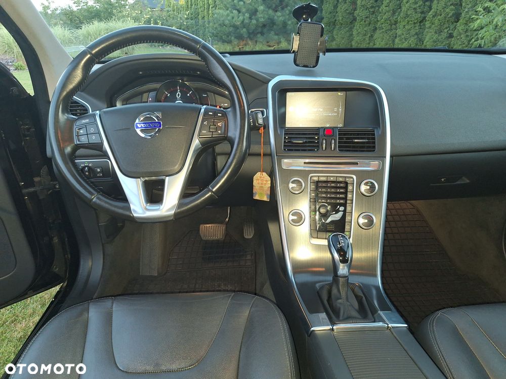 Volvo XC 60 D3 Geartronic Kinetic - 16