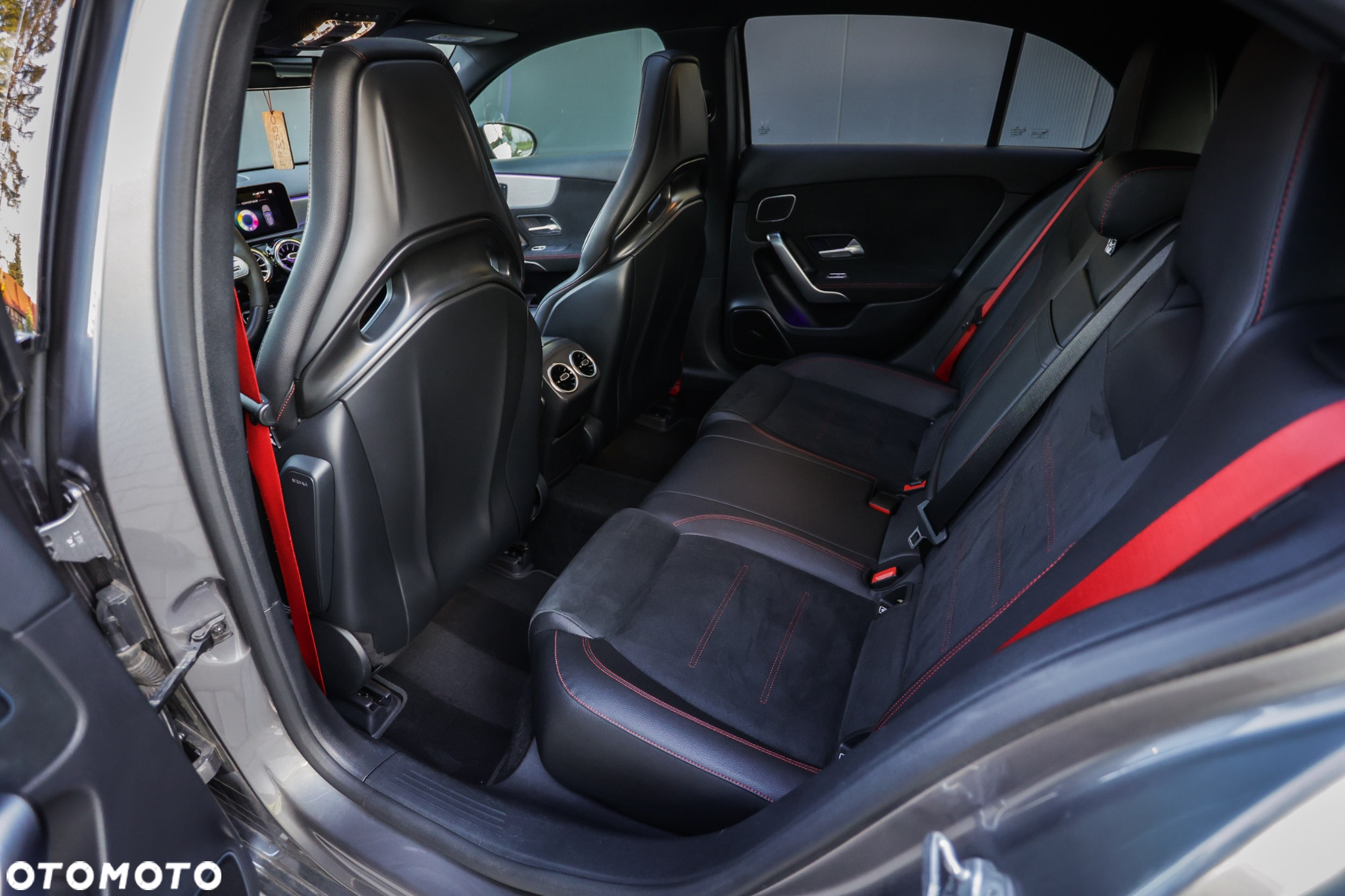 Mercedes-Benz Klasa A 45 S AMG 4-Matic Special Edition 1 8G-DCT - 23