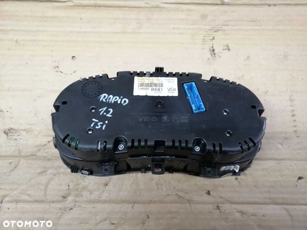 Skoda Rapid 1.2 86KM CBZ CBZA CBZG zestaw startowy komputer Continental 03F906070HA 5WP44882 stacyjka immo moduły licznik i inne - 23