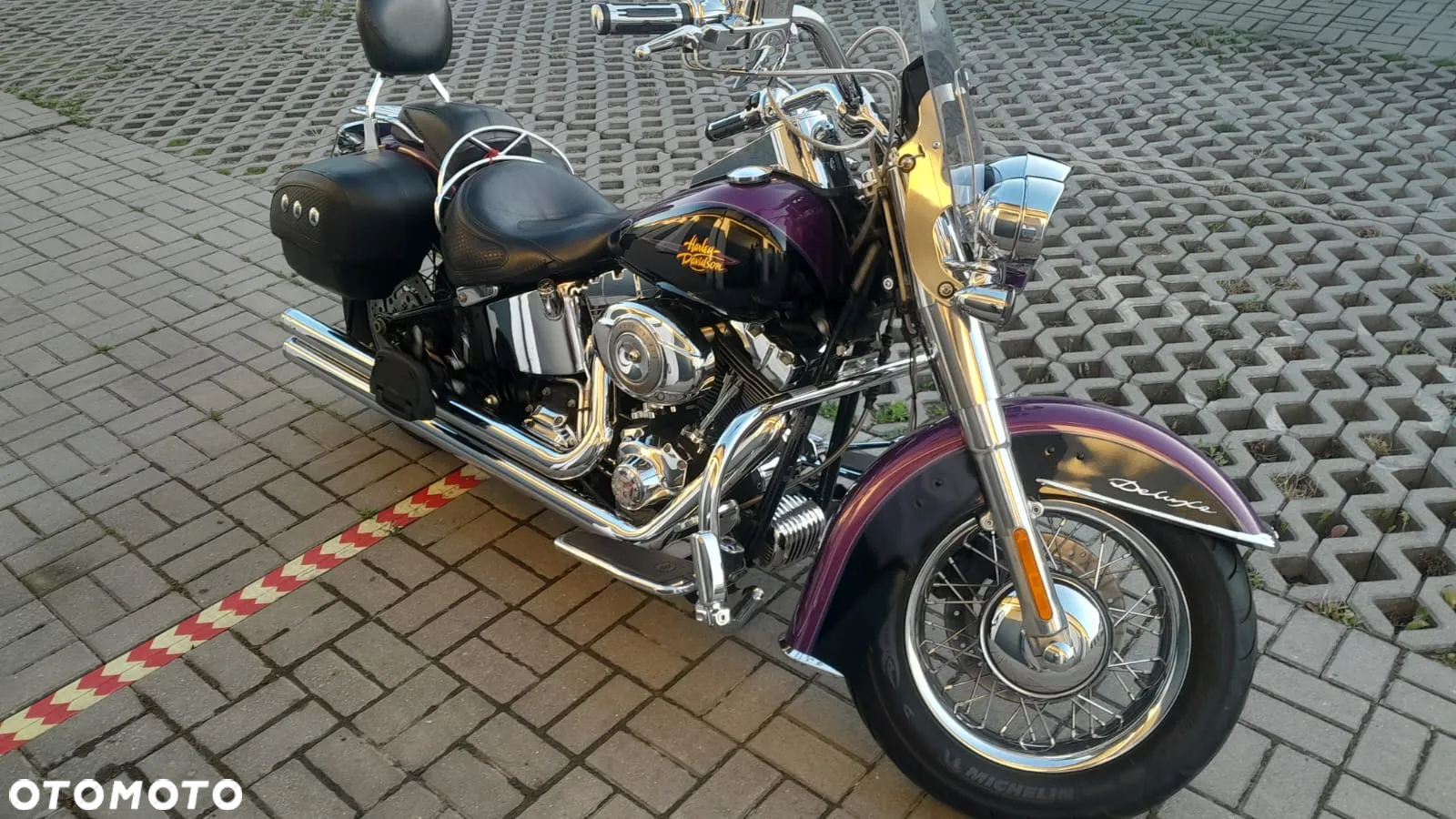 Harley-Davidson Softail Deluxe - 11