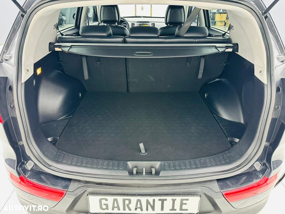 Kia Sportage 1.7 CRDI 2WD Dream-Team Edition - 18