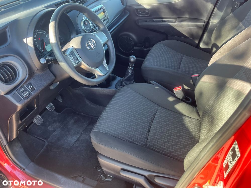 Toyota Yaris - 9