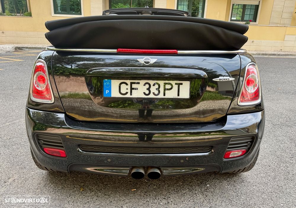 MINI Cabrio John Cooper Works - 5