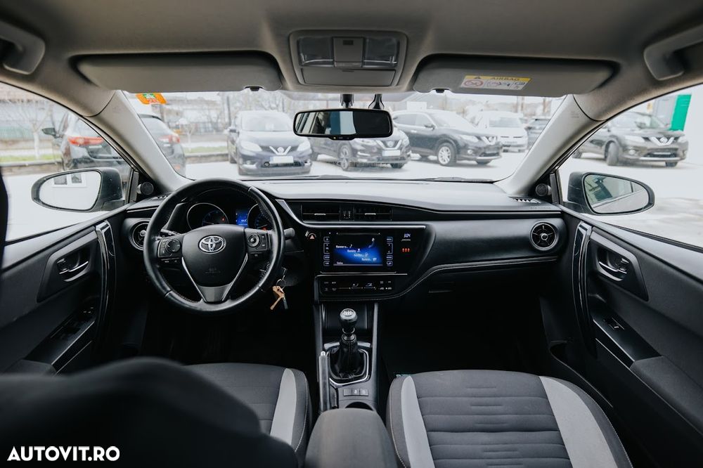 Toyota Auris 1.6 D-4D Comfort - 18