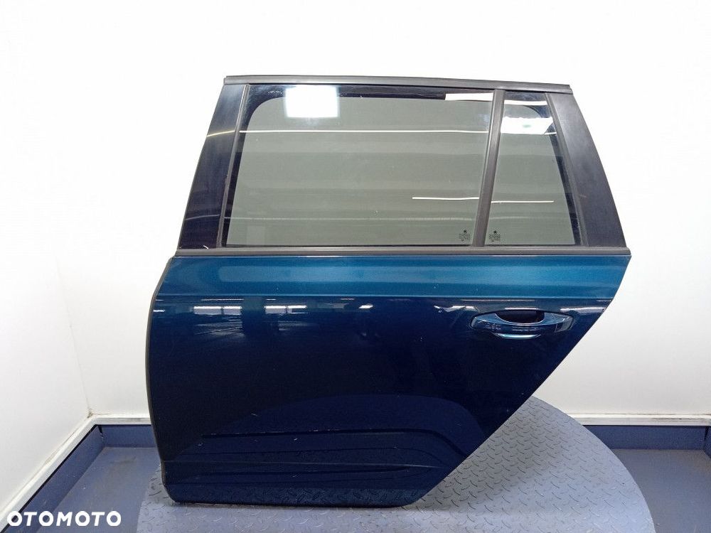 OCTAVIA III KOMBI DRZWI TYŁ LEWE TYLNE LW5Q - 1