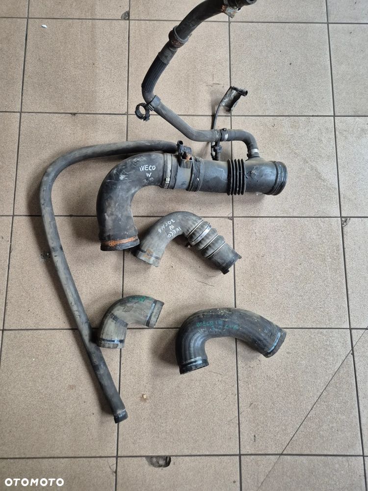 PRZEWODY POWIETRZA TURBO IVECO DAILY IV 3.0 CNG  06-12r. EURO 4 - 1