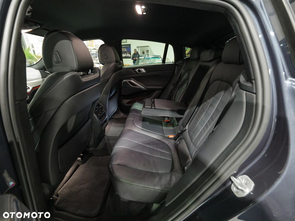 BMW X6 - 18