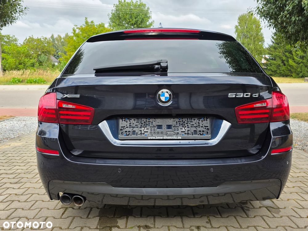 BMW Seria 5 530d xDrive Touring - 6