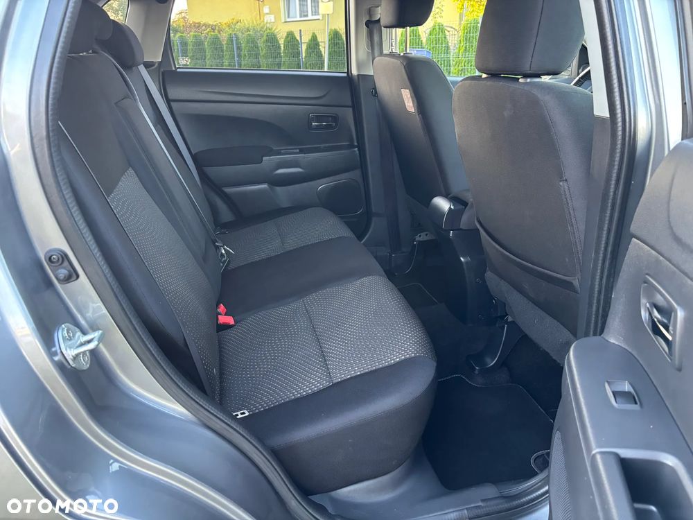Mitsubishi ASX 1.8 DI-D 2WD Instyle - 10