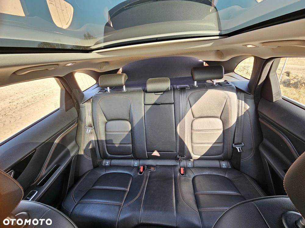 Jaguar F-Pace 2.0 i4D AWD Prestige - 10