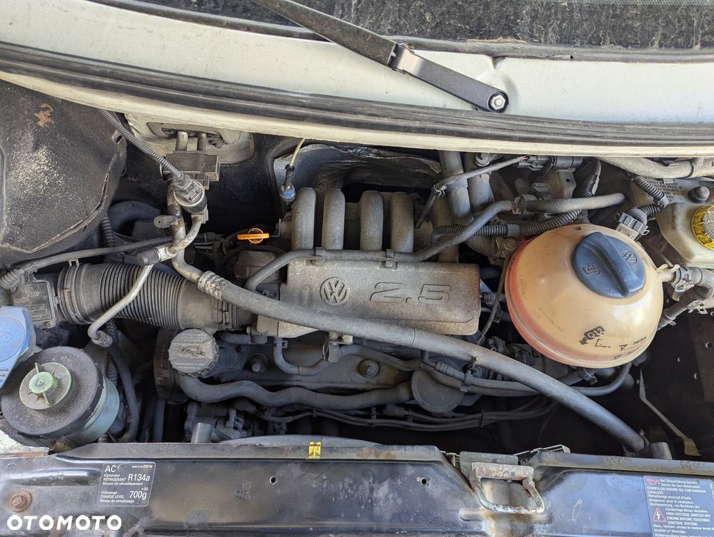 Volkswagen Caravelle Basis / CL - 11