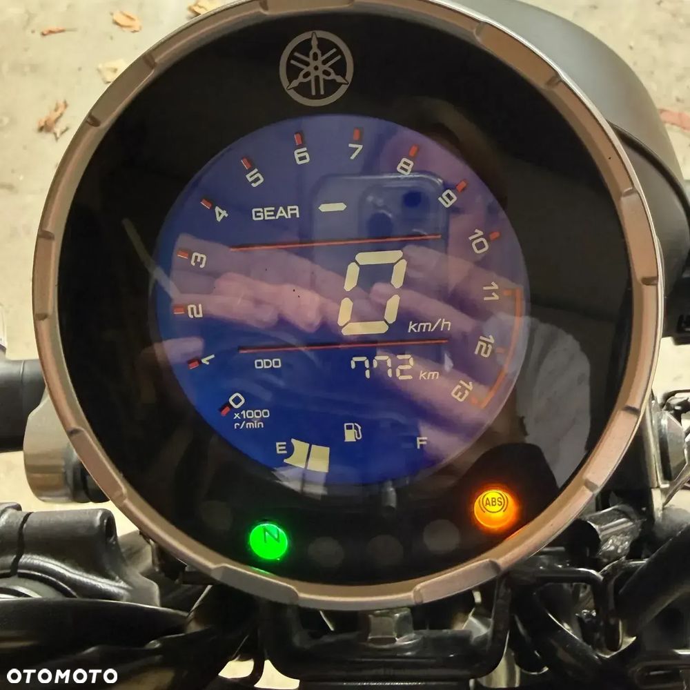 Yamaha XSR - 2