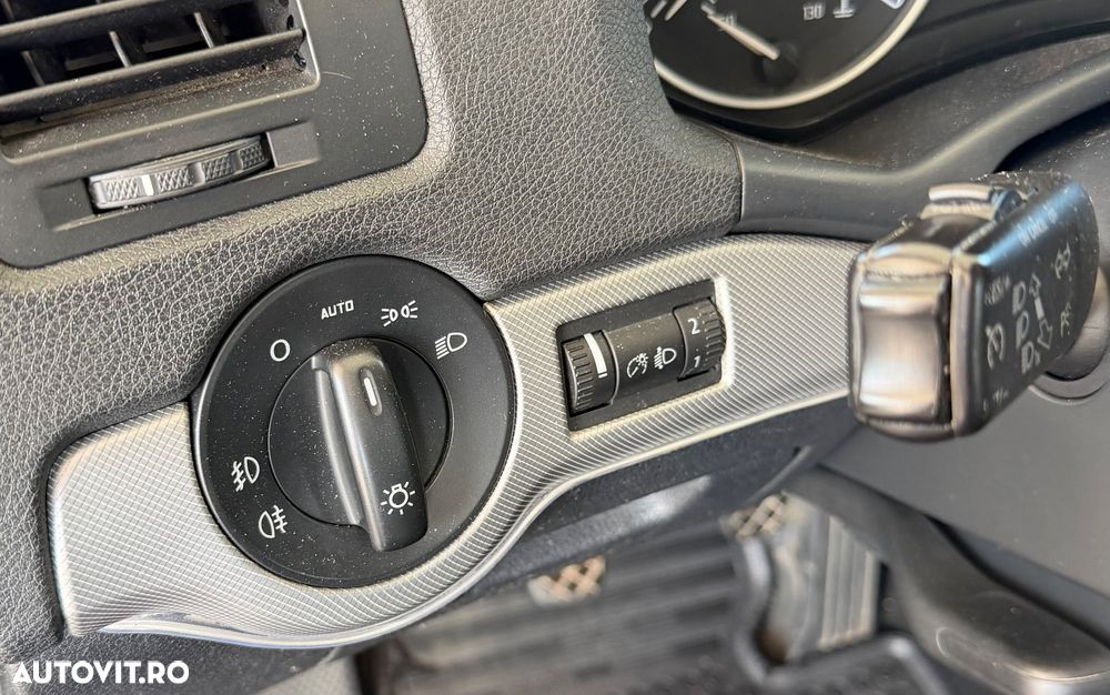 Skoda Octavia 2.0 TDI DPF Elegance - 15