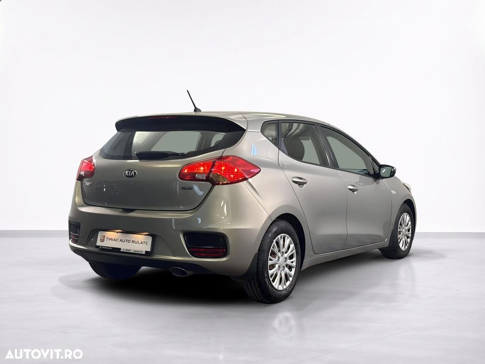 Kia Ceed - 6