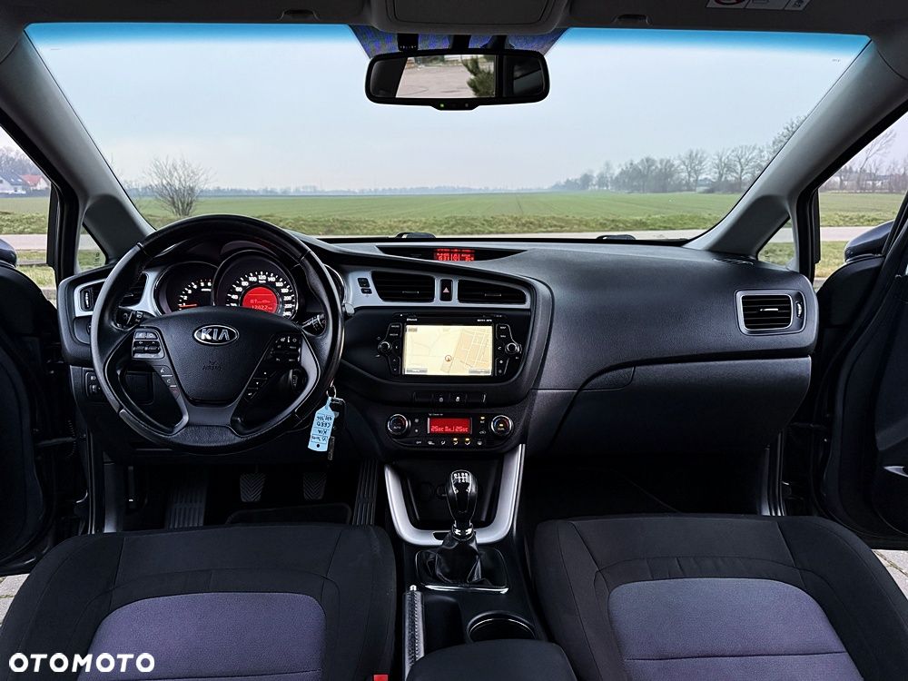 Kia Ceed 1.6 CRDi L - 6