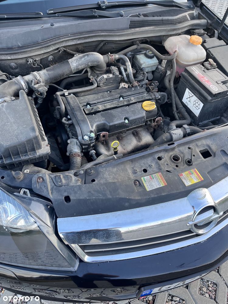 Opel Astra 1.4 Cosmo - 19