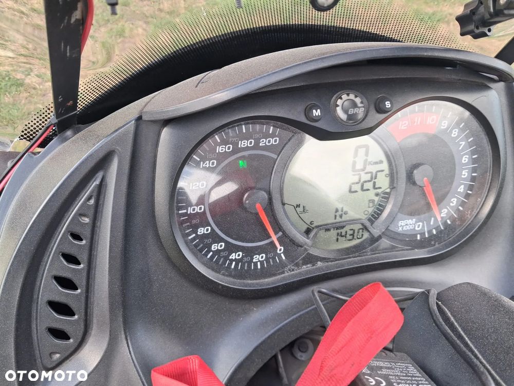 Can-Am Spyder - 4