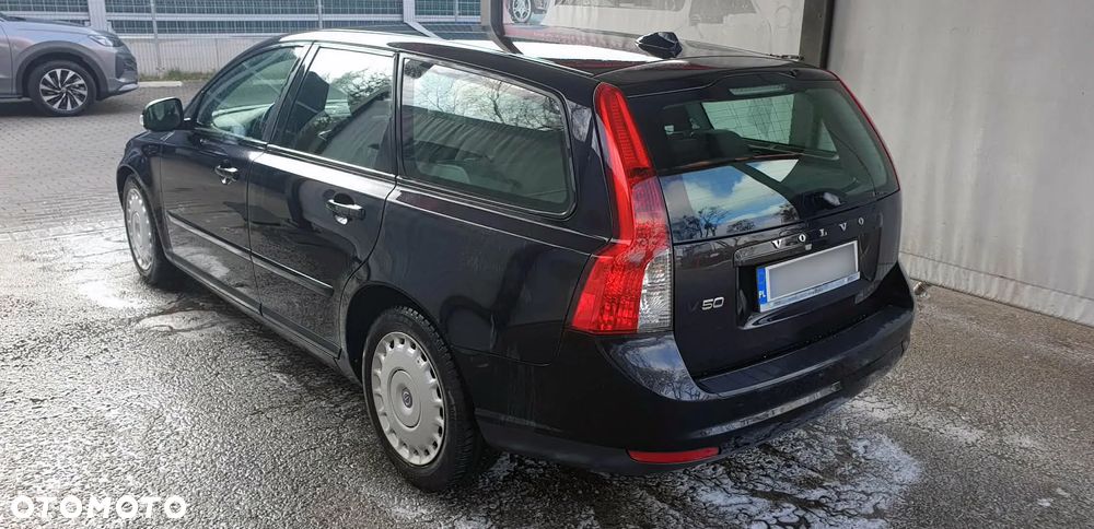 Volvo V50 - 3