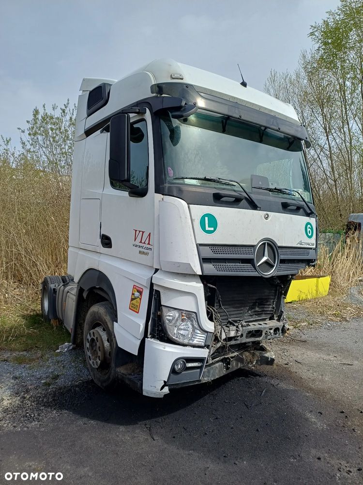 Mercedes-Benz ACTROS 1851 USZKODZONY - 1
