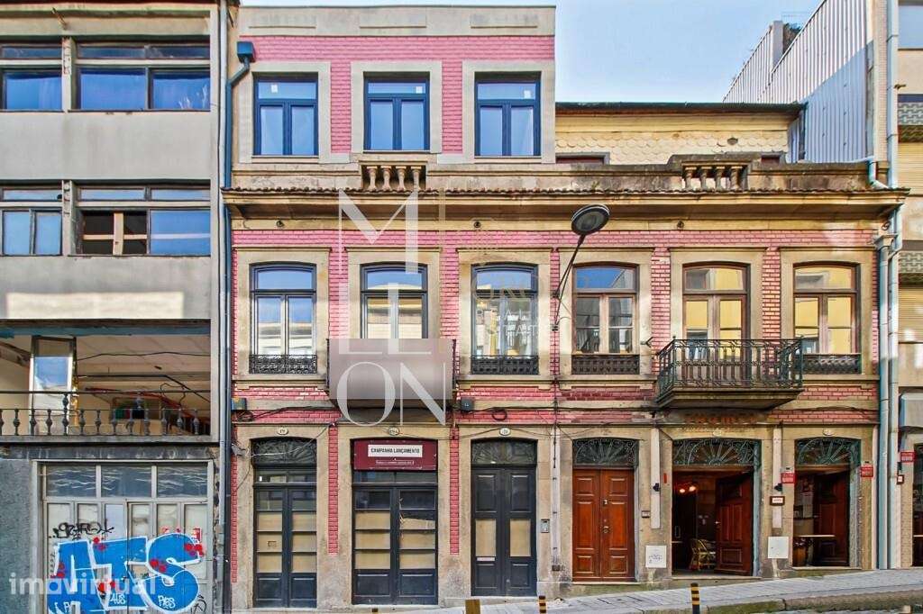 Apartamento T2 na zona histórica do Porto - Grande imagem: 2/20