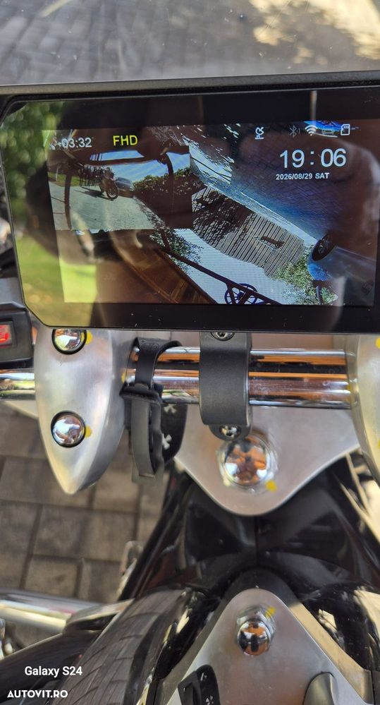 Suzuki Boulevard C109R - 6