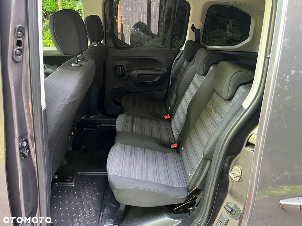 Opel Combo 1.2 Turbo Start/Stop - 12