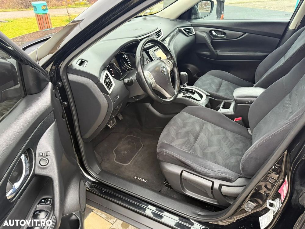 Nissan X-Trail 1.6 dCi Xtronic N-Connecta - 24