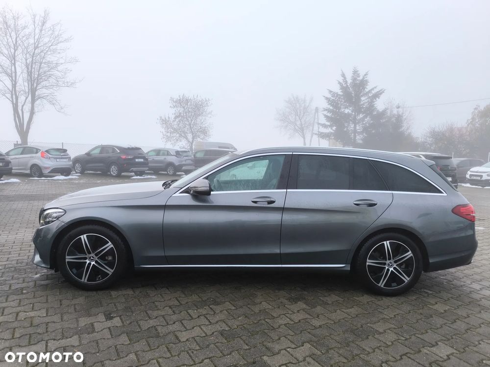 Mercedes-Benz Klasa C - 2