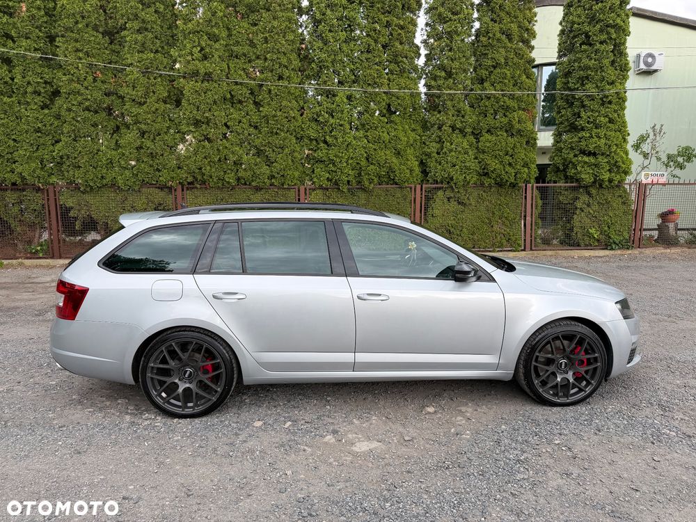 Skoda Octavia 2.0 TDI RS DSG - 7
