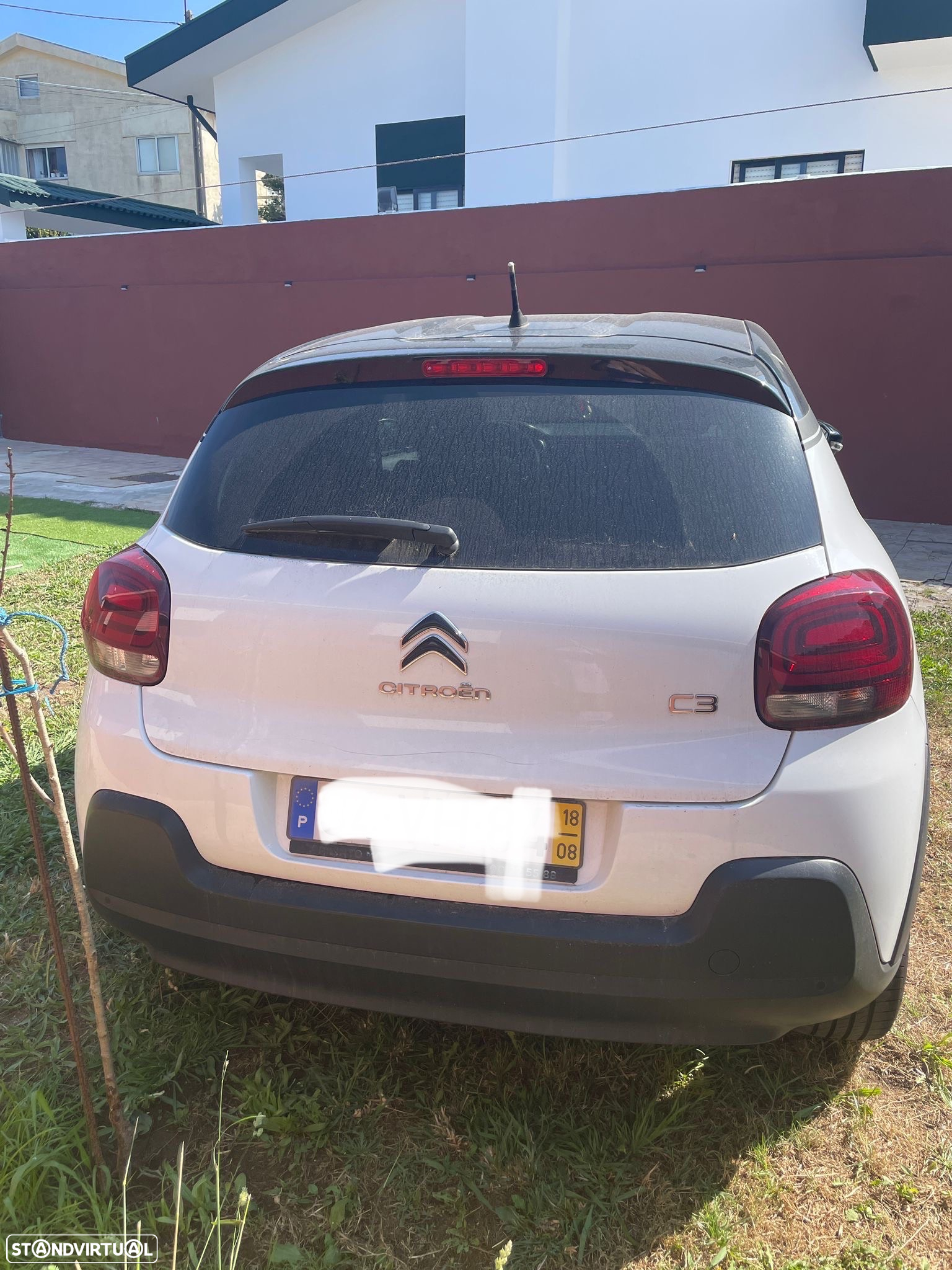 Citroën C3 1.2 PureTech Shine - 4
