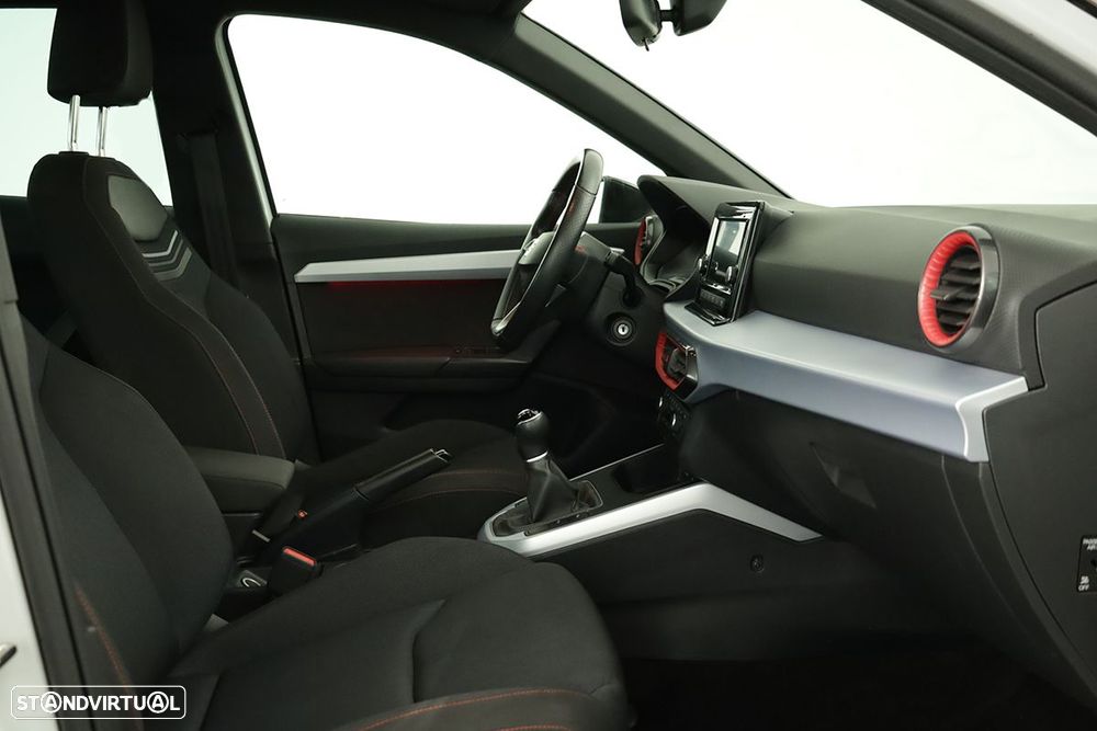 SEAT Arona 1.0 TSI FR - 21