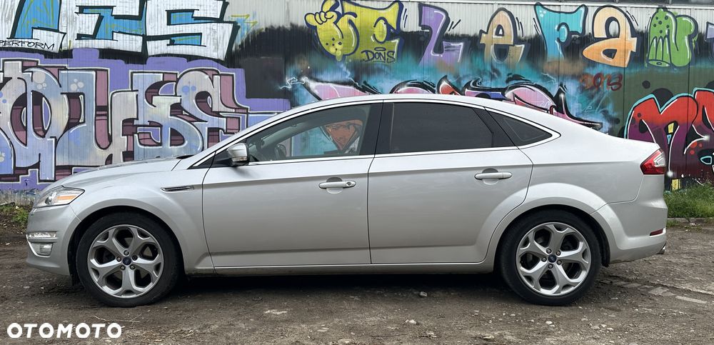 Ford Mondeo 2.0 EcoBoost Titanium X - 2
