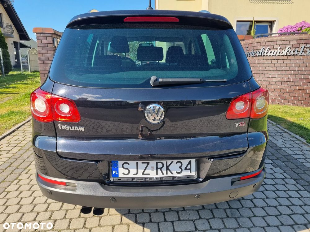 Volkswagen Tiguan 1.4 TSI 4Motion Trend & Fun - 4