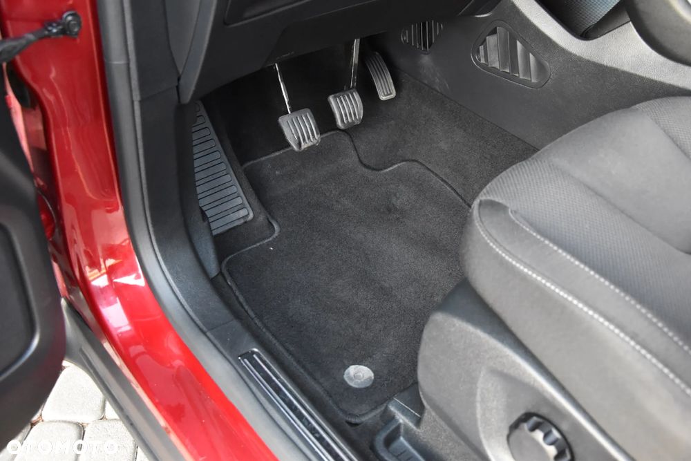 Ford S-Max 2.0 TDCi Titanium - 34