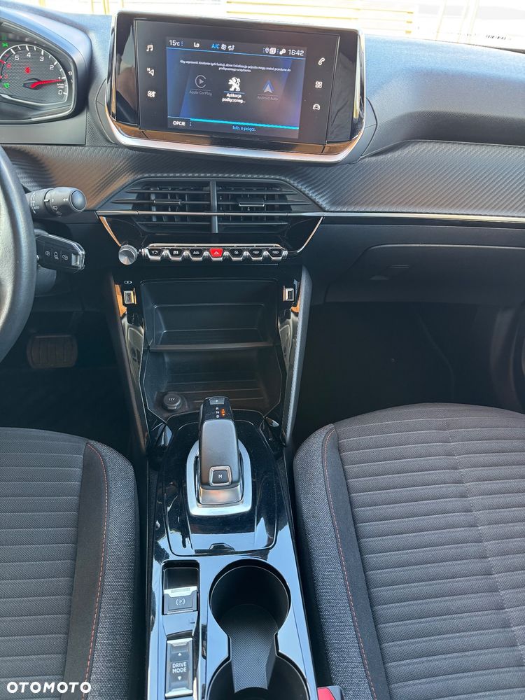 Peugeot 2008 PureTech 130 EAT8 Active - 8