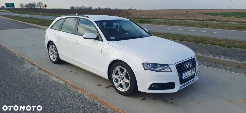 Audi A4 Avant 2.0 TDI - 4