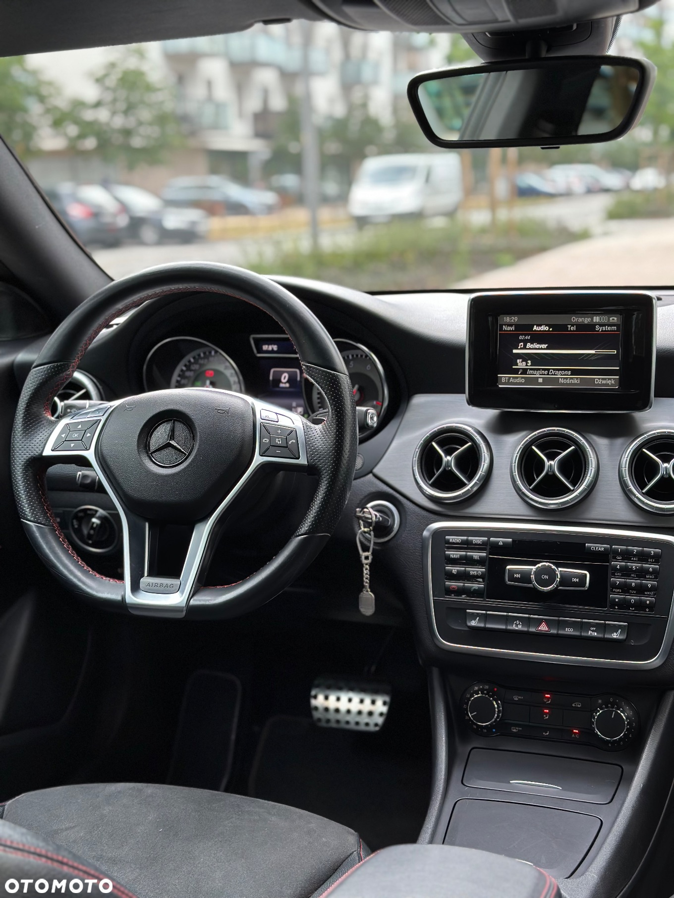 Mercedes-Benz CLA - 14