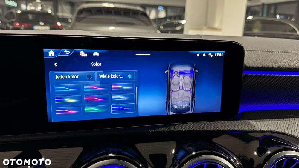 Mercedes-Benz CLA 180 Progressive 7G-DCT - 25