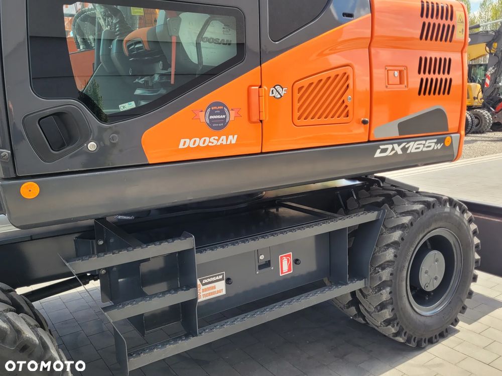 Doosan DX-165W / ROTOTILT ze szczypcami / compact / - 19